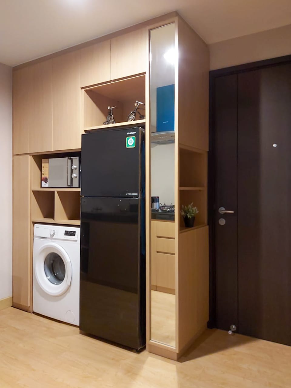 Unit 1 BR Disewakan Fully Furnished di Apartemen Orange County Lippo Cikarang